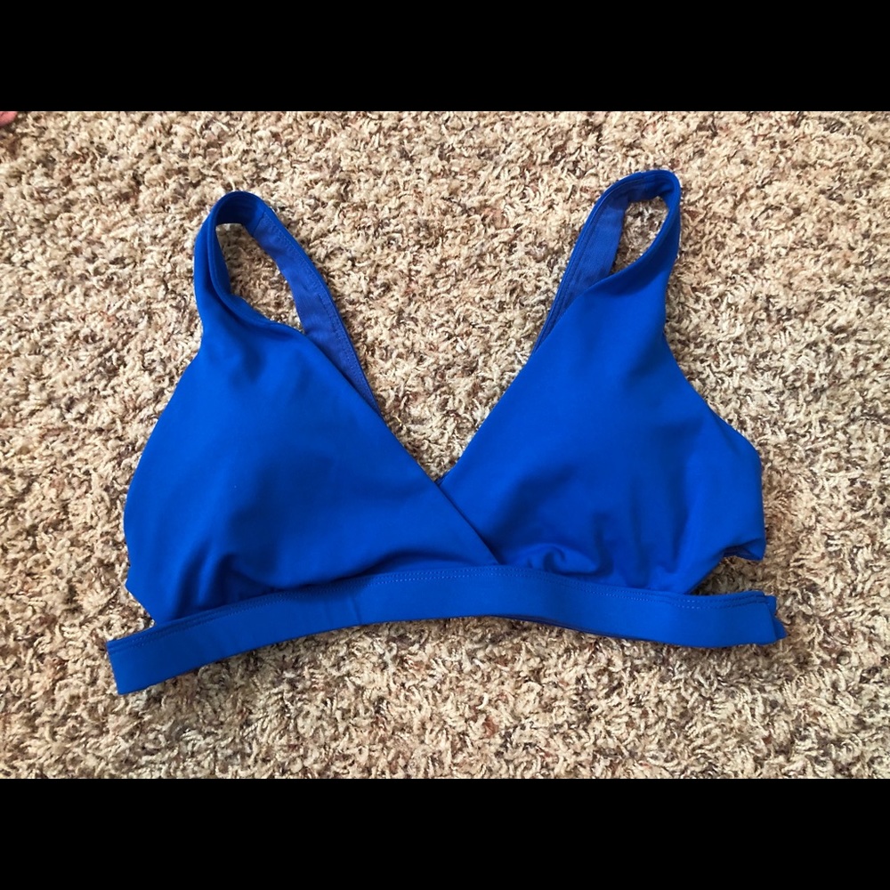 Fabletics Sports Bra